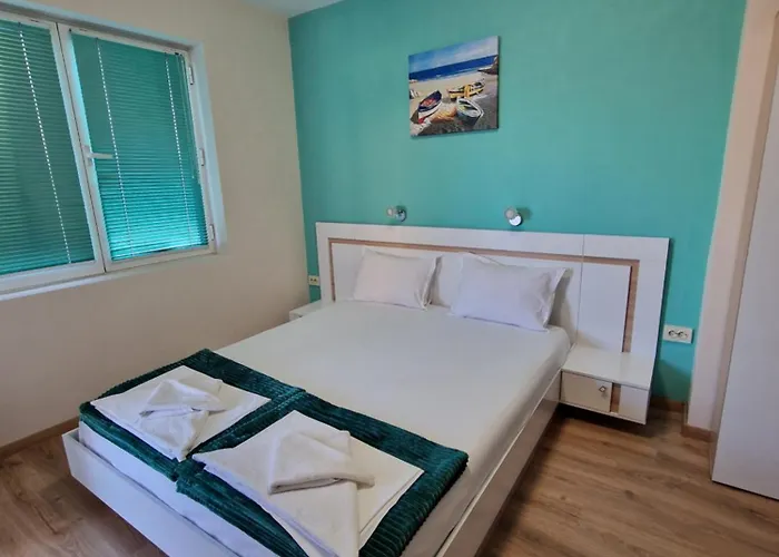 Exotic Πανσιόν 3*